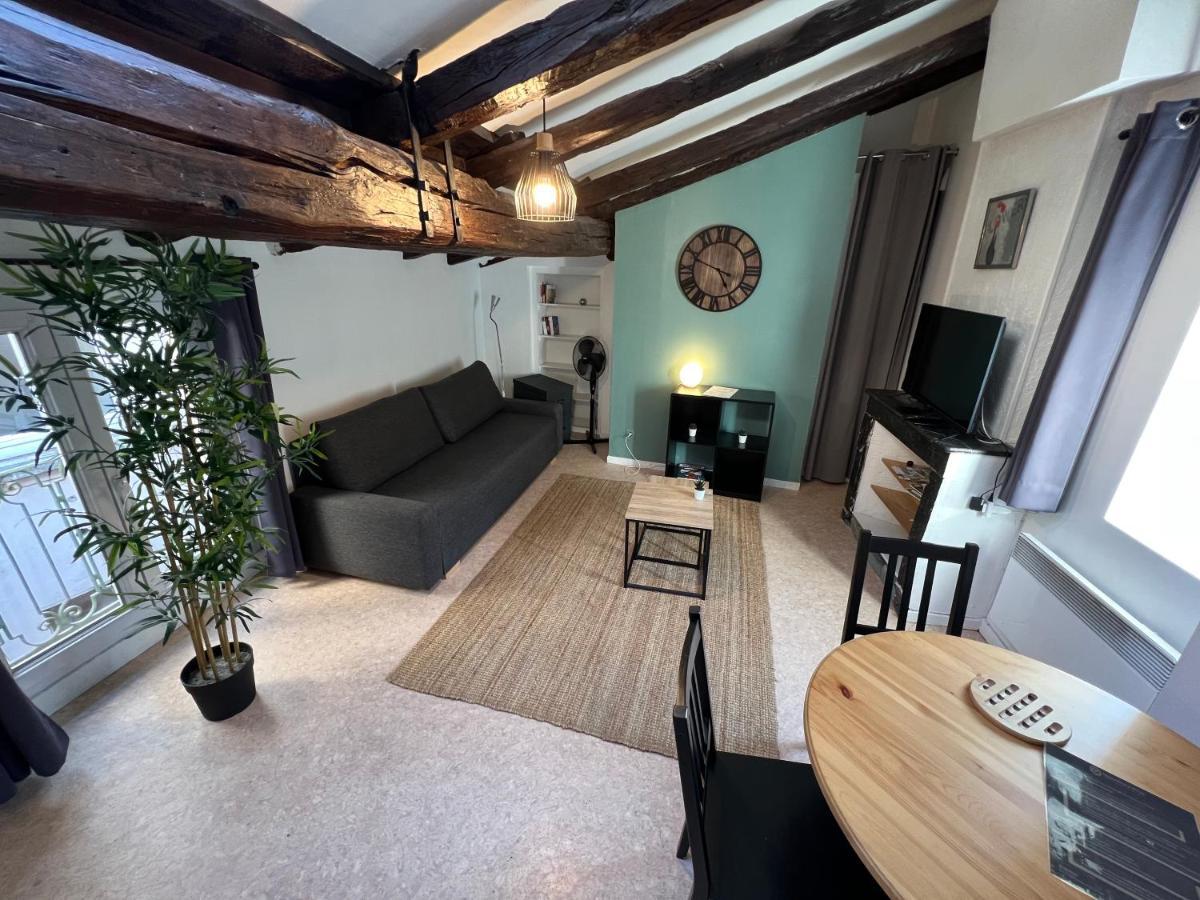 Cosy Hyper Centre Apartment *